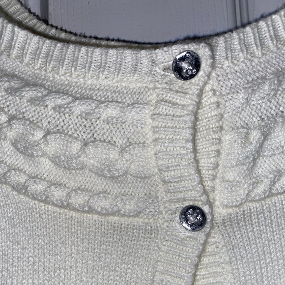 Girls Gymboree White Sweater size 7. - Picture 3 of 4